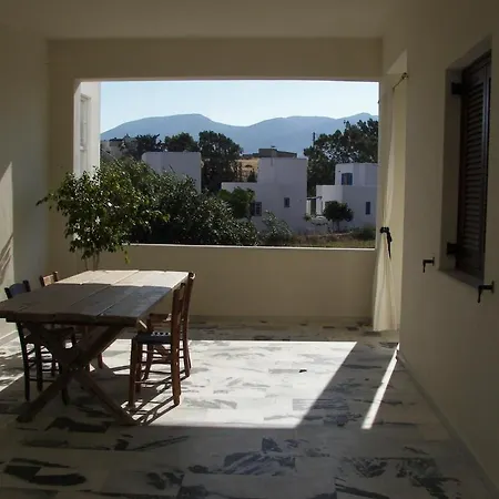Studios Logaras