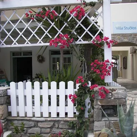 Studios Lägenhet Logaras